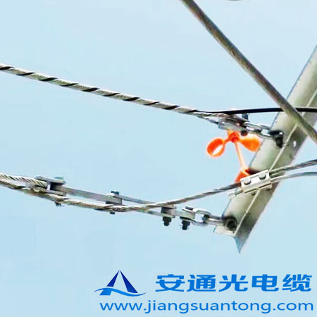 耐張金具內4.jpg 耐張金具內4.jpg